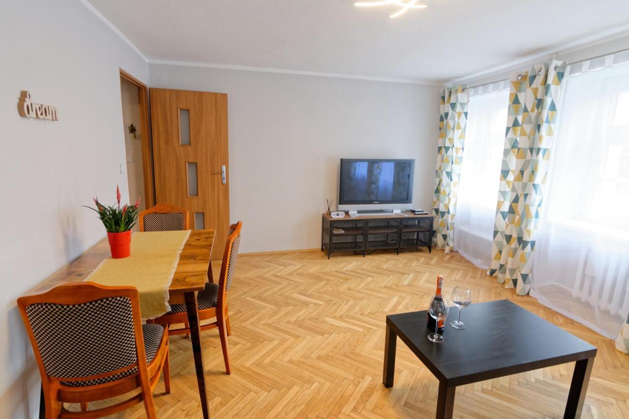 Apartament Pod Krasnalem Wroclovkiem Lägenhet Wrocław Exteriör bild